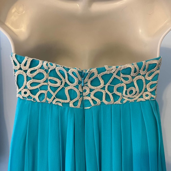 Lilly Pulitzer Jillie Strapless Dress in Teal with Cream/Gold Applique Size 4‎ - Picture 4 of 10
